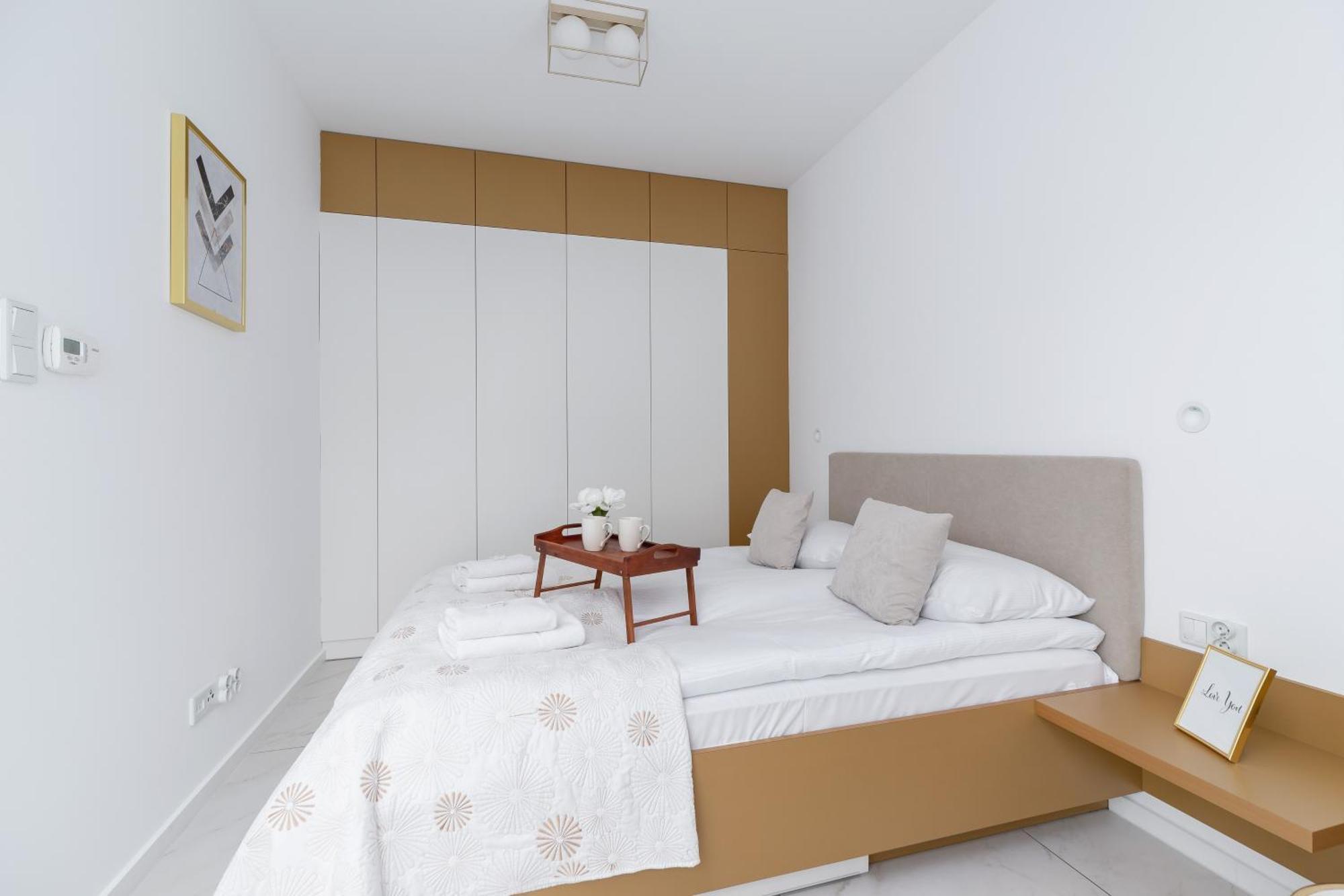 Kraków Apartment near Opera Krakowska by Renters Prestige Cracóvia Exterior foto